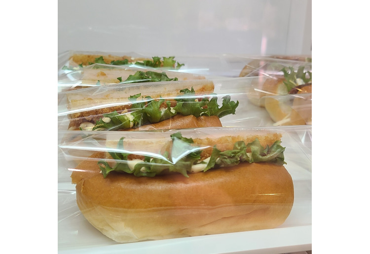 エビカツサンド
